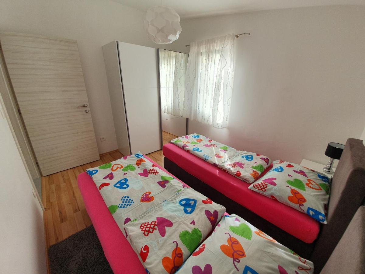 Comfortable Family Apt Iris 20M From Beach In Mandre Eksteriør bilde