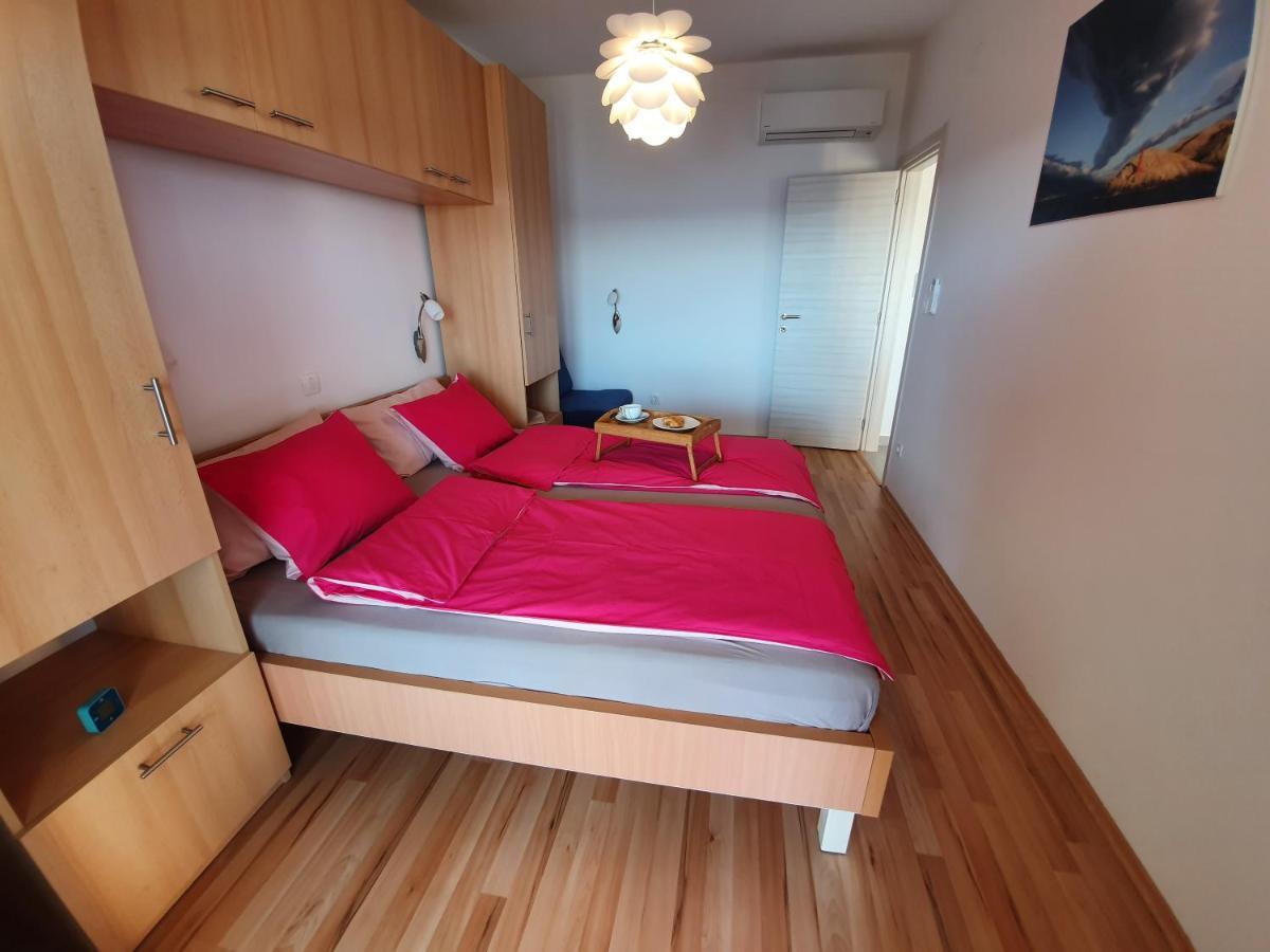 Comfortable Family Apt Iris 20M From Beach In Mandre Eksteriør bilde